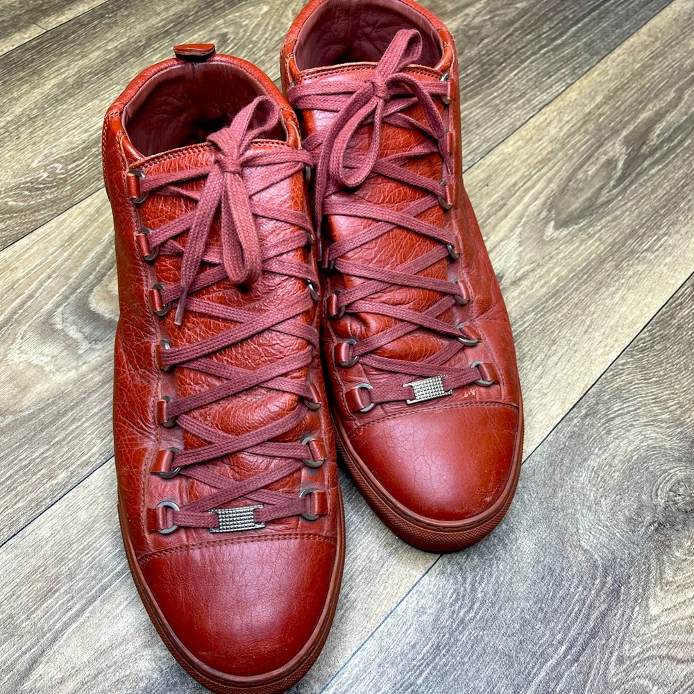 Men’s Balenciagas